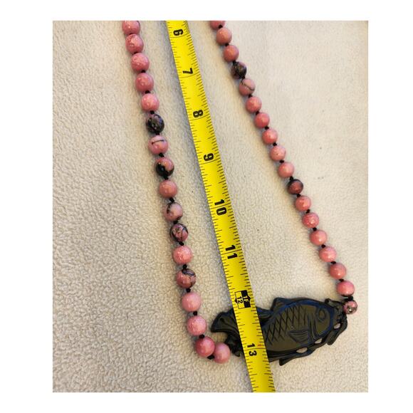 Vintage Stone Fish and Pink Stone Bead Necklace Black Onyx Chinese - Picture 6 of 7